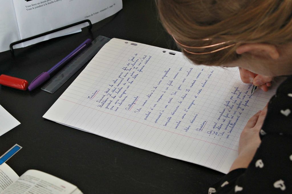 Apprendre à bien écrire en cursive - Crapaud Chameau